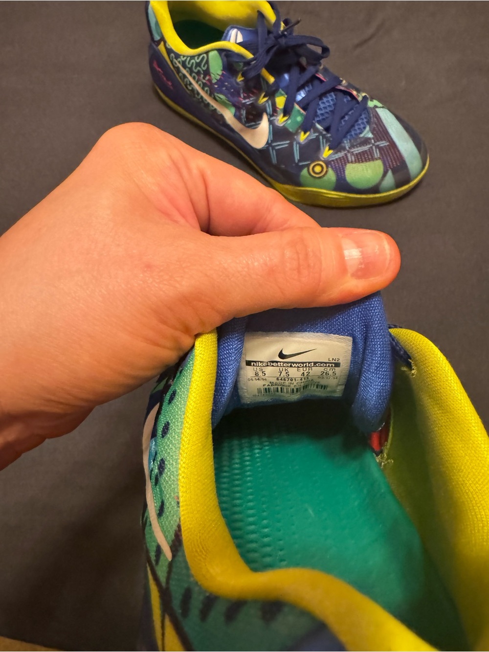 Nike Kobe 9 EM Multicolor Sneakers, Brazil - Picture 7 of 7